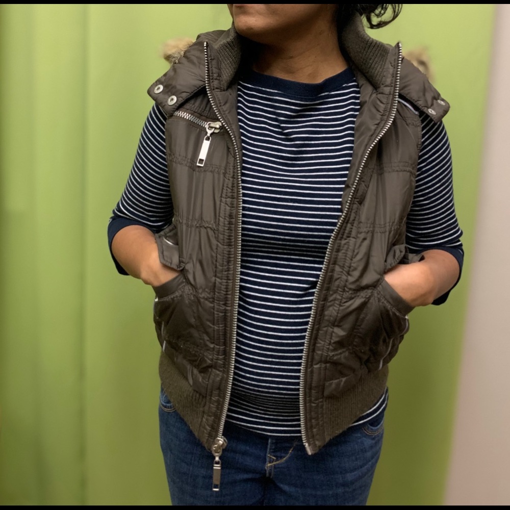 Dark brown puff jacket with hoodie